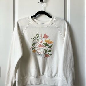 Old Navy White Crewneck Sweatshirt